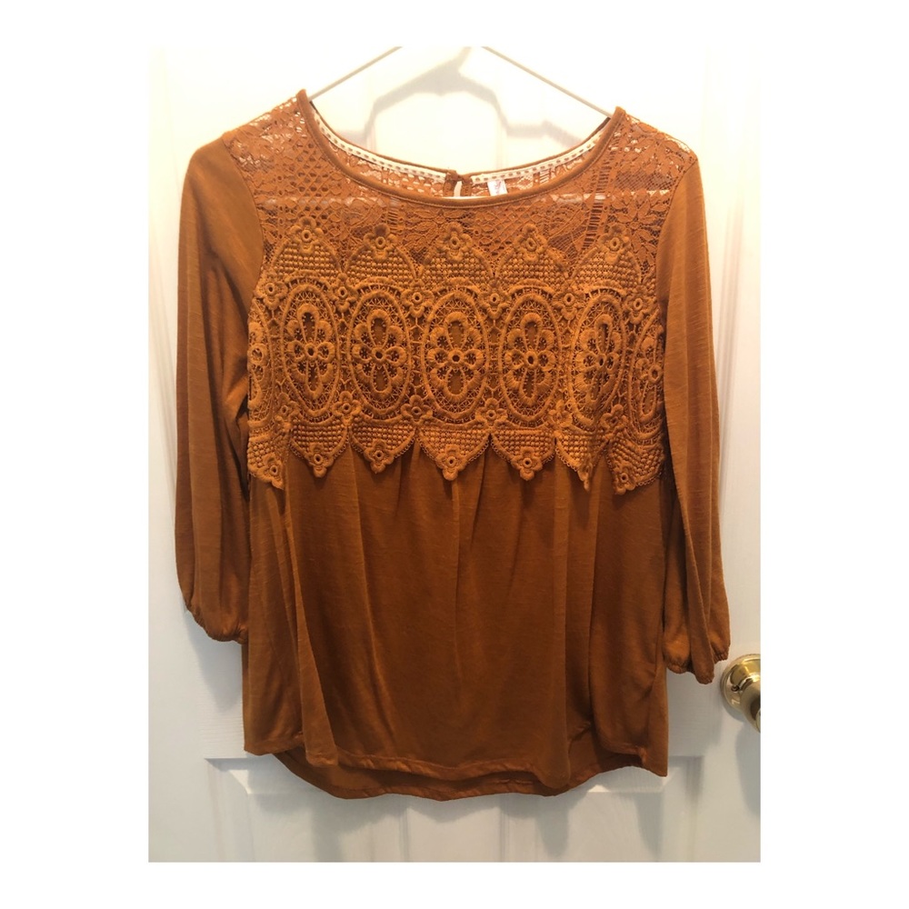 Women’s Blouse